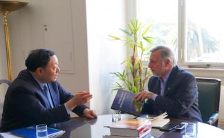 劉振亞出訪智利、阿根廷、巴西三國 推動南美地區能源互聯網發展