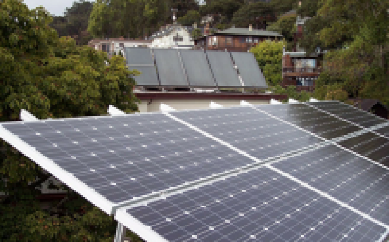 德里的集團住房協會現在可以免費安裝屋頂太陽能項目