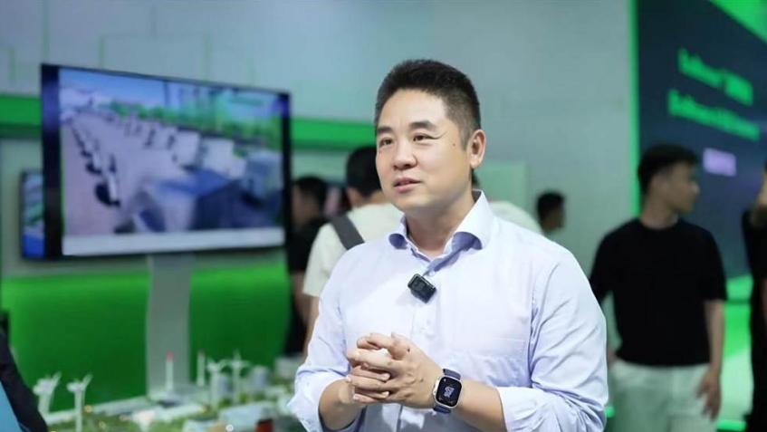 施耐德電氣:當(dāng)AI進(jìn)入產(chǎn)業(yè)主場,核心技術(shù)+場景知識(shí)帶來價(jià)值最大化